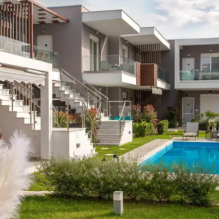 Perla Residential Complex Ofrínion
