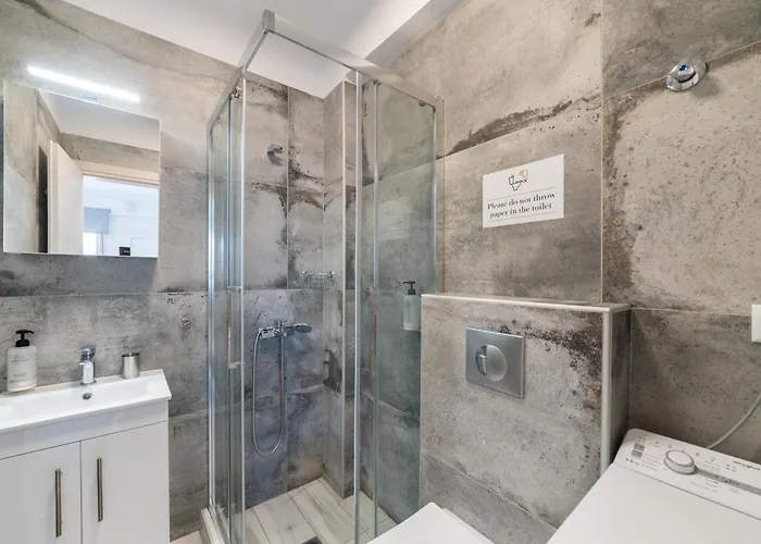 Perla Residential Complex Ofrinion